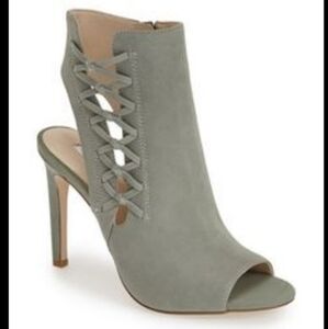 EUC BCBGeneration Size 9.5 Sage Green Cornelius Corset Boots!